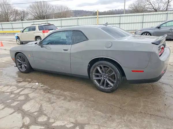 2C3CDZFJ6KH724011 2019 DODGE CHALLENGER - Image 2