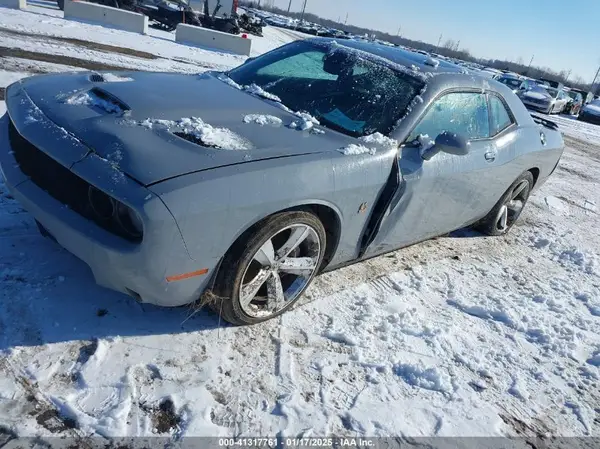 2C3CDZFJ6MH583802 2021 DODGE CHALLENGER - Image 2