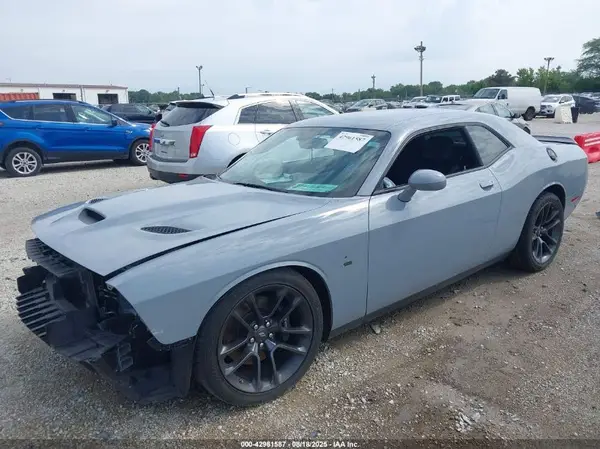 2C3CDZFJ6MH663861 2021 DODGE CHALLENGER - Image 2
