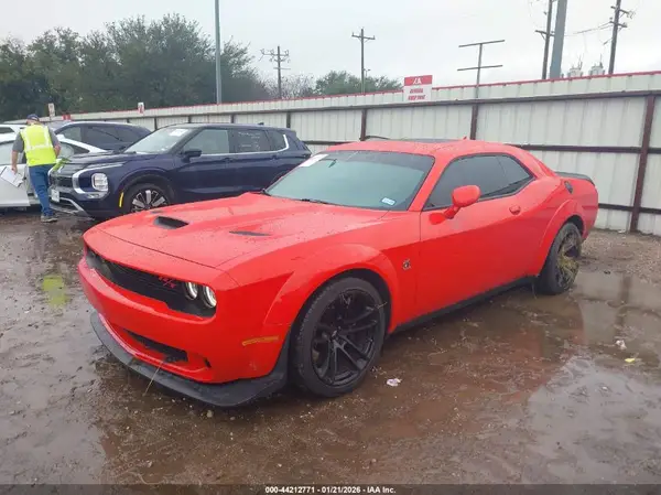 2C3CDZFJ6PH528433 2023 DODGE CHALLENGER - Image 2