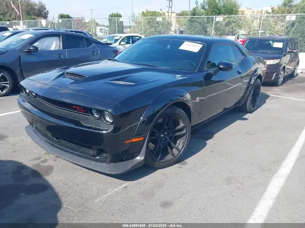 2C3CDZFJ6PH566471 2023 DODGE CHALLENGER - Image 2