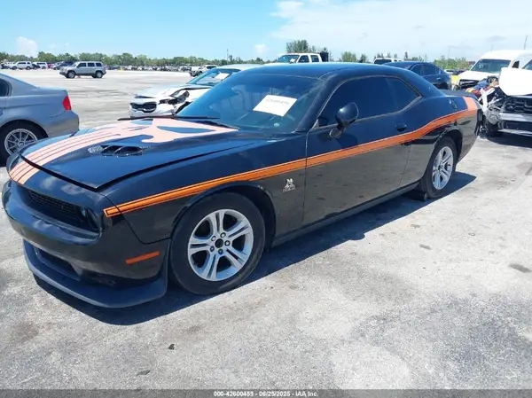 2C3CDZFJ7GH153913 2016 DODGE CHALLENGER - Image 2