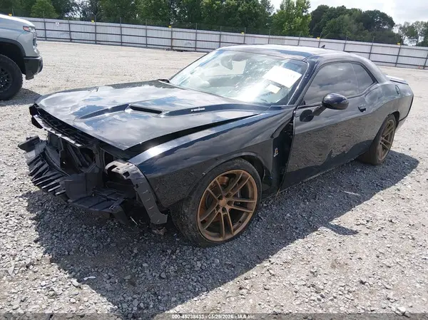 2C3CDZFJ7GH166175 2016 DODGE CHALLENGER - Image 2