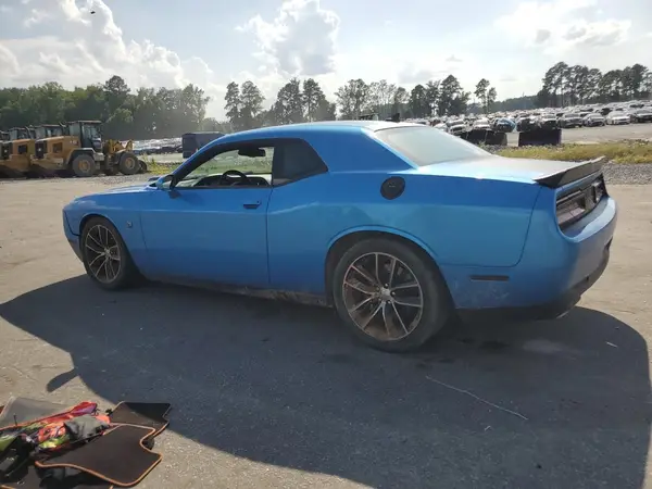 2C3CDZFJ7GH236046 2016 DODGE CHALLENGER - Image 2