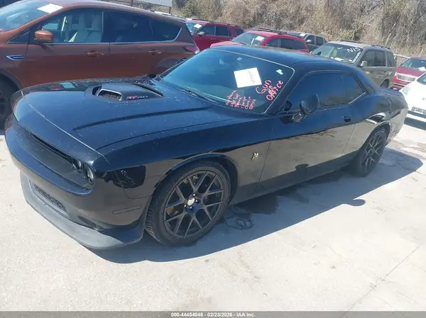 2C3CDZFJ7GH299857 2016 DODGE CHALLENGER - Image 2