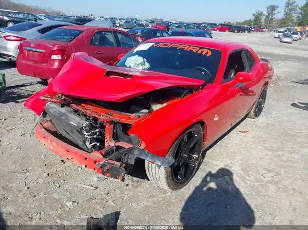 2C3CDZFJ7GH309495 2016 DODGE CHALLENGER - Image 2
