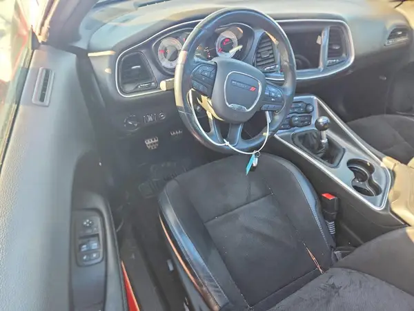 2C3CDZFJ7HH554007 2017 DODGE CHALLENGER - Image 8