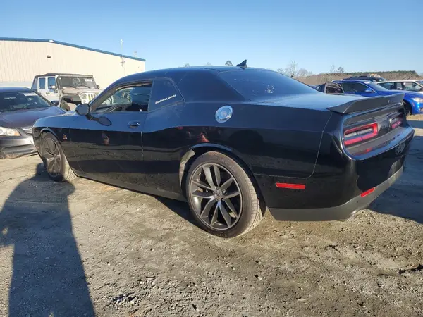 2C3CDZFJ7HH584687 2017 DODGE CHALLENGER - Image 2