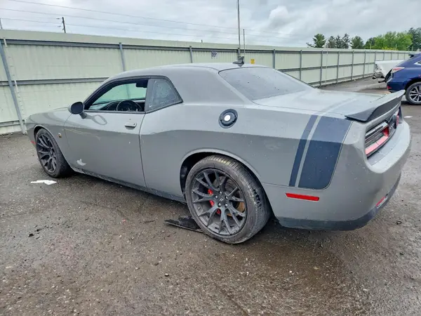 2C3CDZFJ7JH128467 2018 DODGE CHALLENGER - Image 2