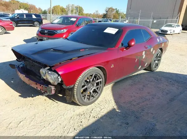 2C3CDZFJ7JH131692 2018 DODGE CHALLENGER - Image 2