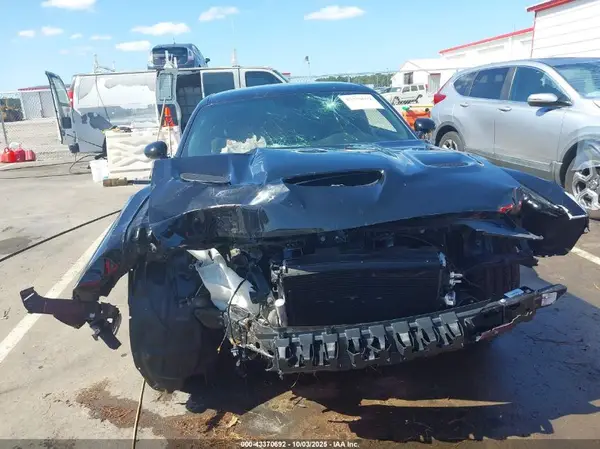 2021 DODGE CHALLENGER auction photo 6