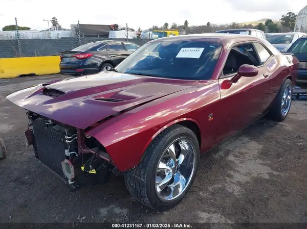 2C3CDZFJ7PH578998 2023 DODGE CHALLENGER - Image 2