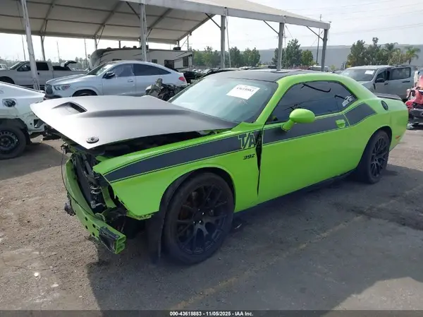 2C3CDZFJ7PH617993 2023 DODGE CHALLENGER - Image 2