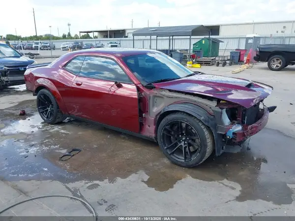 2C3CDZFJ7PH686053 2023 DODGE CHALLENGER - Image 1