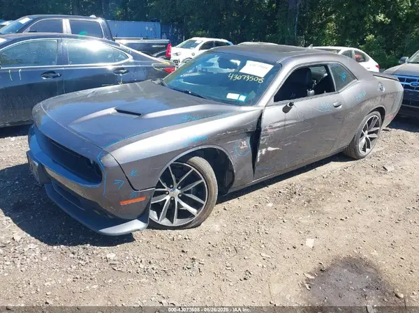 2C3CDZFJ8GH230949 2016 DODGE CHALLENGER - Image 2