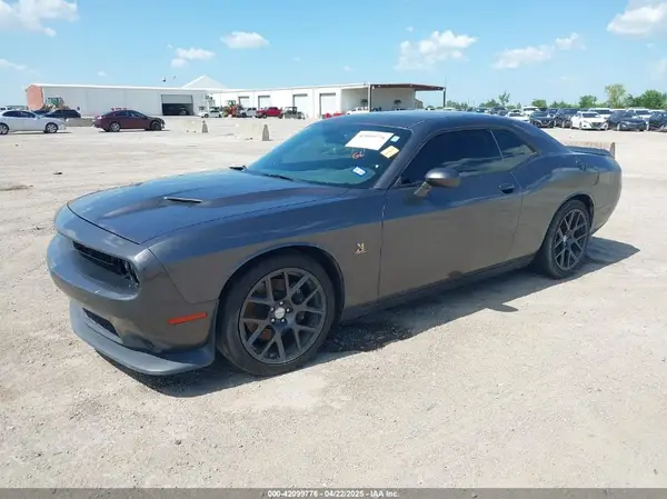 2C3CDZFJ8GH264373 2016 DODGE CHALLENGER - Image 2