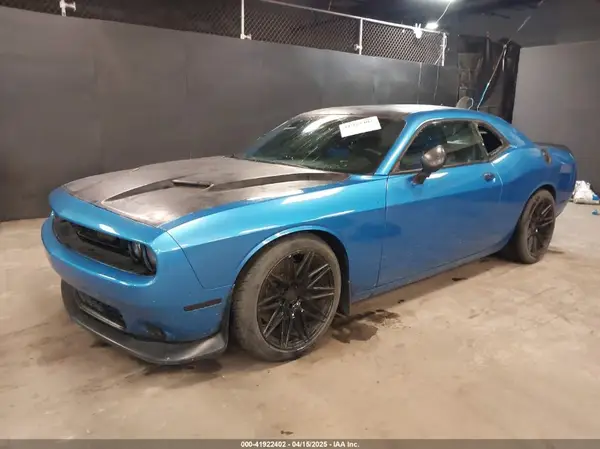 2C3CDZFJ8GH279312 2016 DODGE CHALLENGER - Image 2