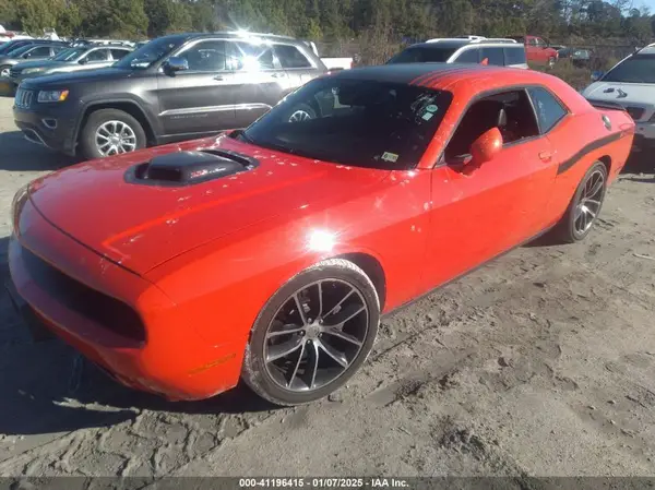 2C3CDZFJ8GH351819 2016 DODGE CHALLENGER - Image 2