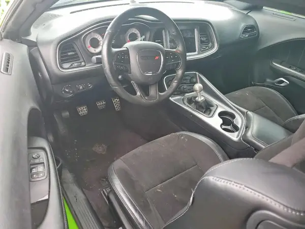 2C3CDZFJ8HH584729 2017 DODGE CHALLENGER - Image 8