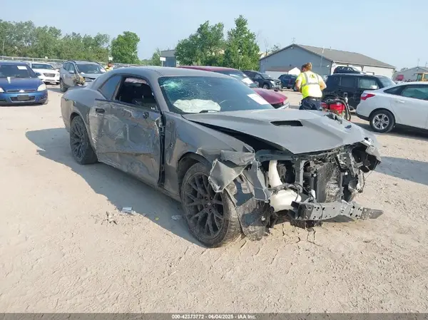 2C3CDZFJ8HH594029 2017 DODGE CHALLENGER - Image 1