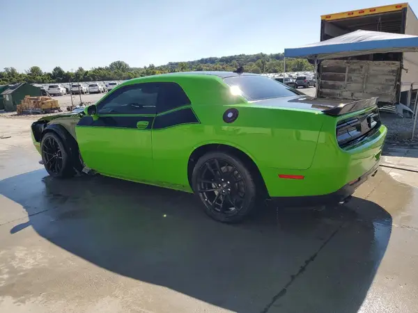 2C3CDZFJ8HH598002 2017 DODGE CHALLENGER - Image 2