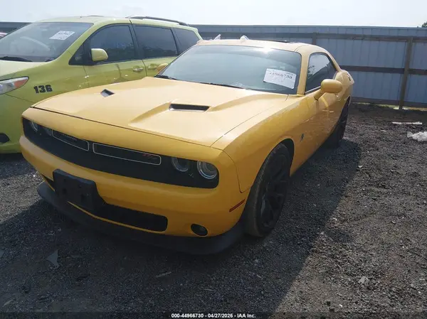 2C3CDZFJ8HH598064 2017 DODGE CHALLENGER - Image 2