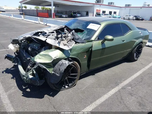 2C3CDZFJ8JH171411 2018 DODGE CHALLENGER - Image 2