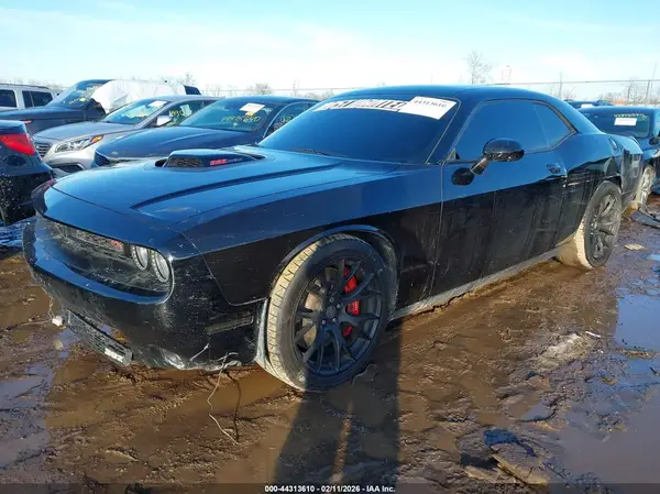 2C3CDZFJ8JH172249 2018 DODGE CHALLENGER - Image 2