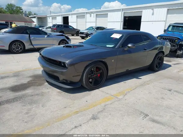 2C3CDZFJ8JH236502 2018 DODGE CHALLENGER - Image 2