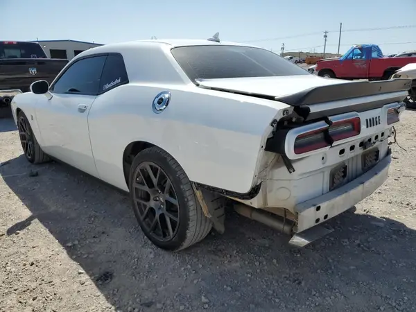 2C3CDZFJ8JH270861 2018 DODGE CHALLENGER - Image 2