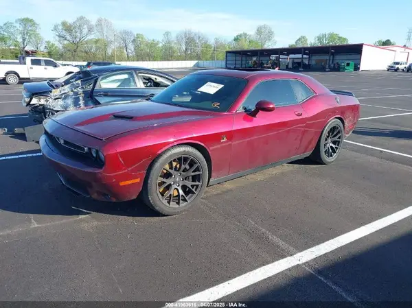 2C3CDZFJ8JH271864 2018 DODGE CHALLENGER - Image 2