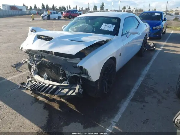2C3CDZFJ8KH687902 2019 DODGE CHALLENGER - Image 2