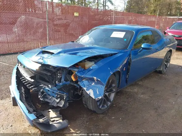 2C3CDZFJ8MH600003 2021 DODGE CHALLENGER - Image 2