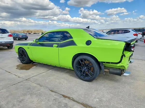 2C3CDZFJ8PH527042 2023 DODGE CHALLENGER - Image 2