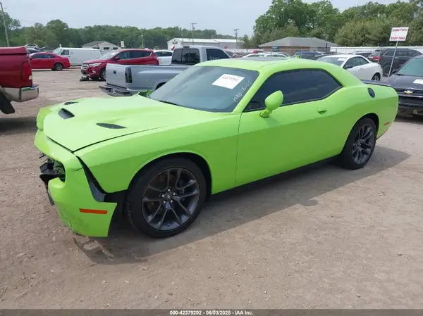 2C3CDZFJ8PH614908 2023 DODGE CHALLENGER - Image 2