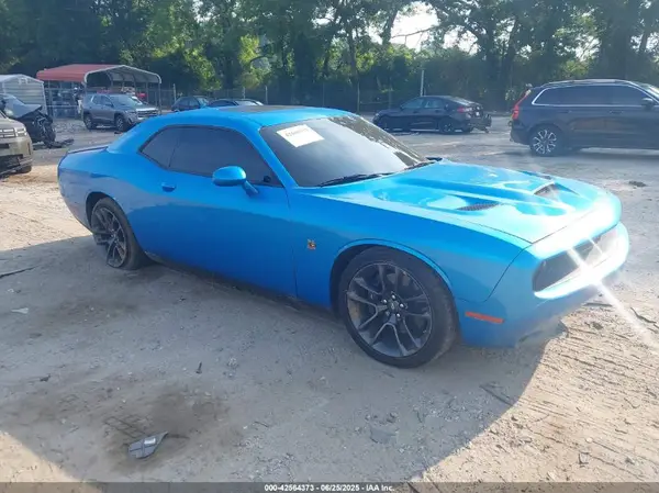 2C3CDZFJ8PH637797 2023 DODGE CHALLENGER - Image 1