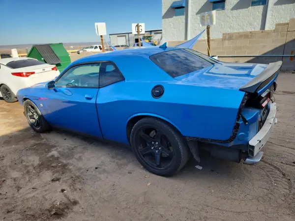 2C3CDZFJ9GH129001 2016 DODGE CHALLENGER - Image 2