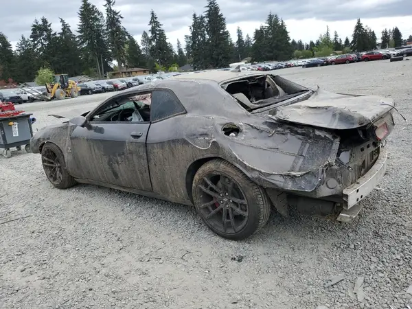2C3CDZFJ9GH148099 2016 DODGE CHALLENGER - Image 2