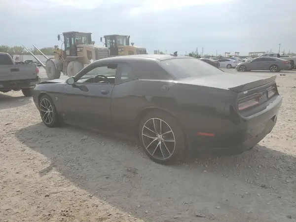 2C3CDZFJ9GH275513 2016 DODGE CHALLENGER - Image 2