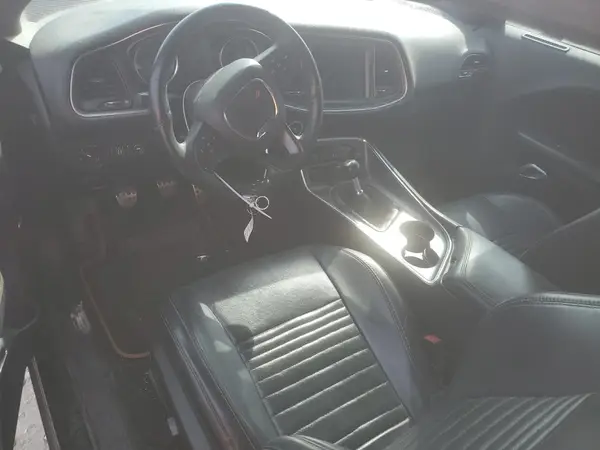 2C3CDZFJ9GH275513 2016 DODGE CHALLENGER - Image 8