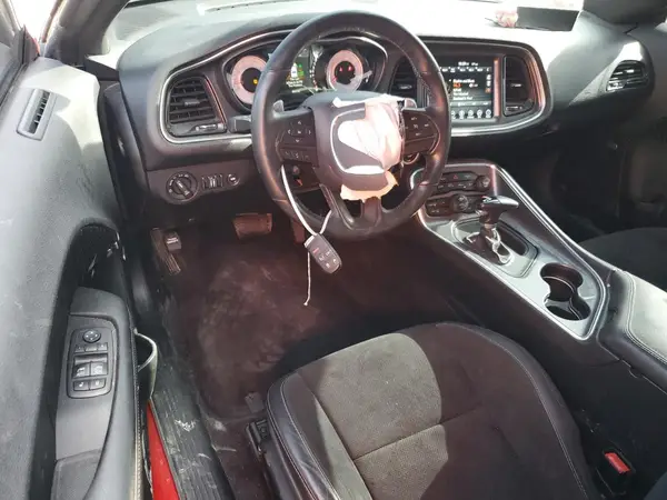 2C3CDZFJ9HH583010 2017 DODGE CHALLENGER - Image 8