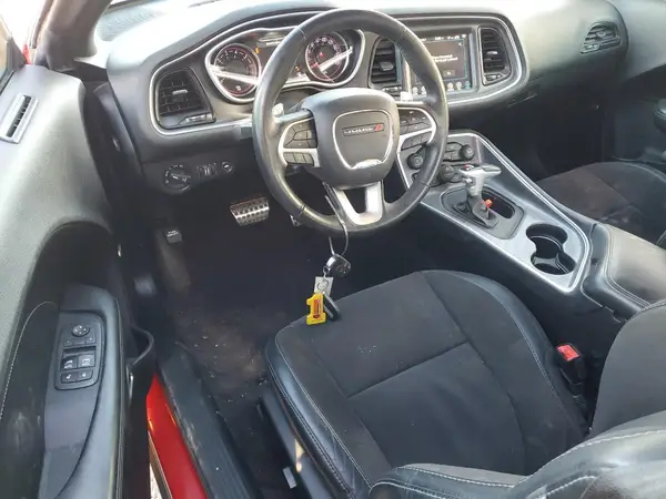 2C3CDZFJ9HH648843 2017 DODGE CHALLENGER - Image 8