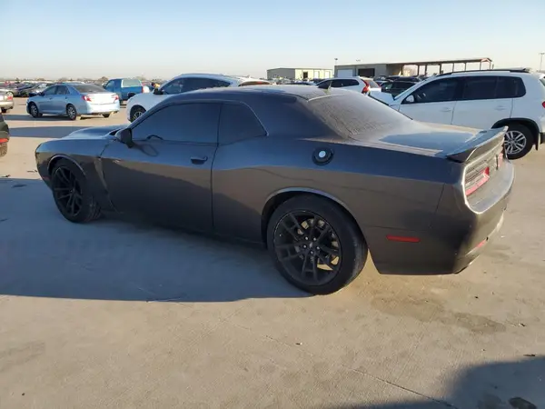 2C3CDZFJ9JH110651 2018 DODGE CHALLENGER - Image 2