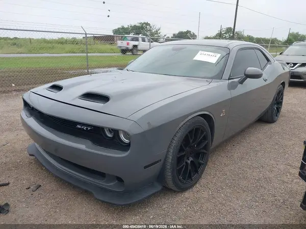 2C3CDZFJ9JH288284 2018 DODGE CHALLENGER - Image 2