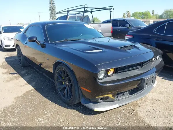 2C3CDZFJ9KH556896 2019 DODGE CHALLENGER - Image 1