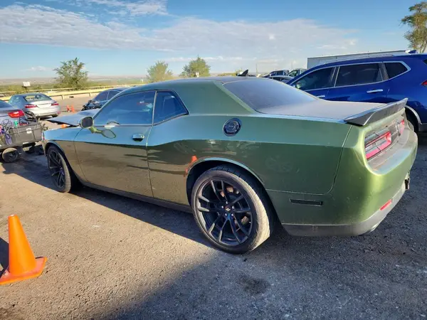 2C3CDZFJ9LH205701 2020 DODGE CHALLENGER - Image 2