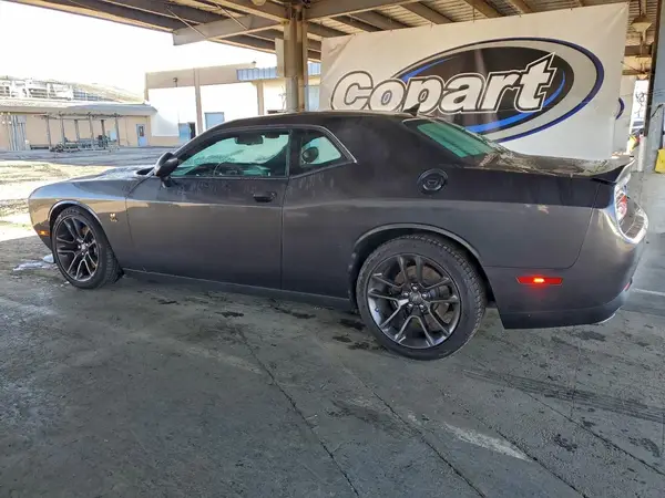 2C3CDZFJ9PH522027 2023 DODGE CHALLENGER - Image 2