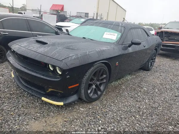 2C3CDZFJ9PH621477 2023 DODGE CHALLENGER - Image 2