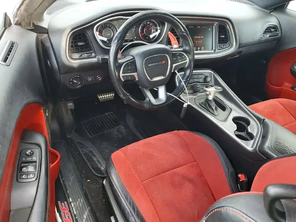 2C3CDZFJXGH101840 2016 DODGE CHALLENGER - Image 8