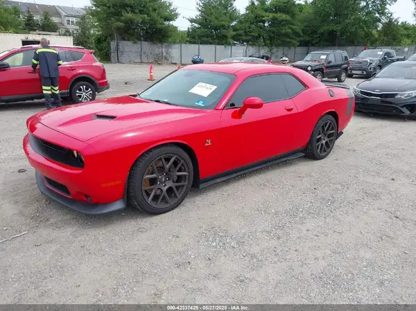 2C3CDZFJXGH209990 2016 DODGE CHALLENGER - Image 2